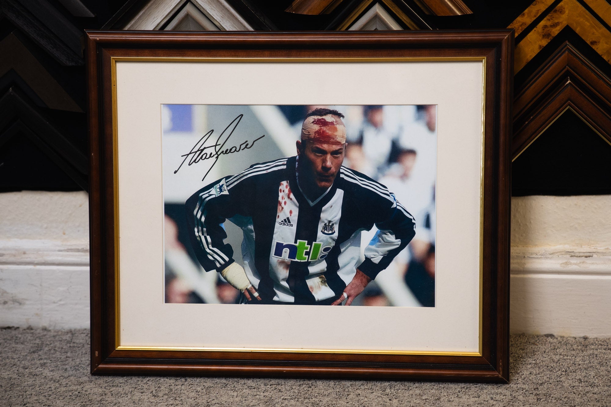 Signed Sports Memorabilia