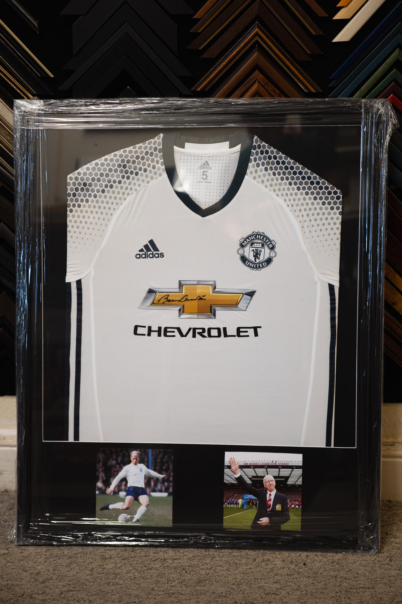 Signed Bobby Charlton Framed Manchester United Away Shirt