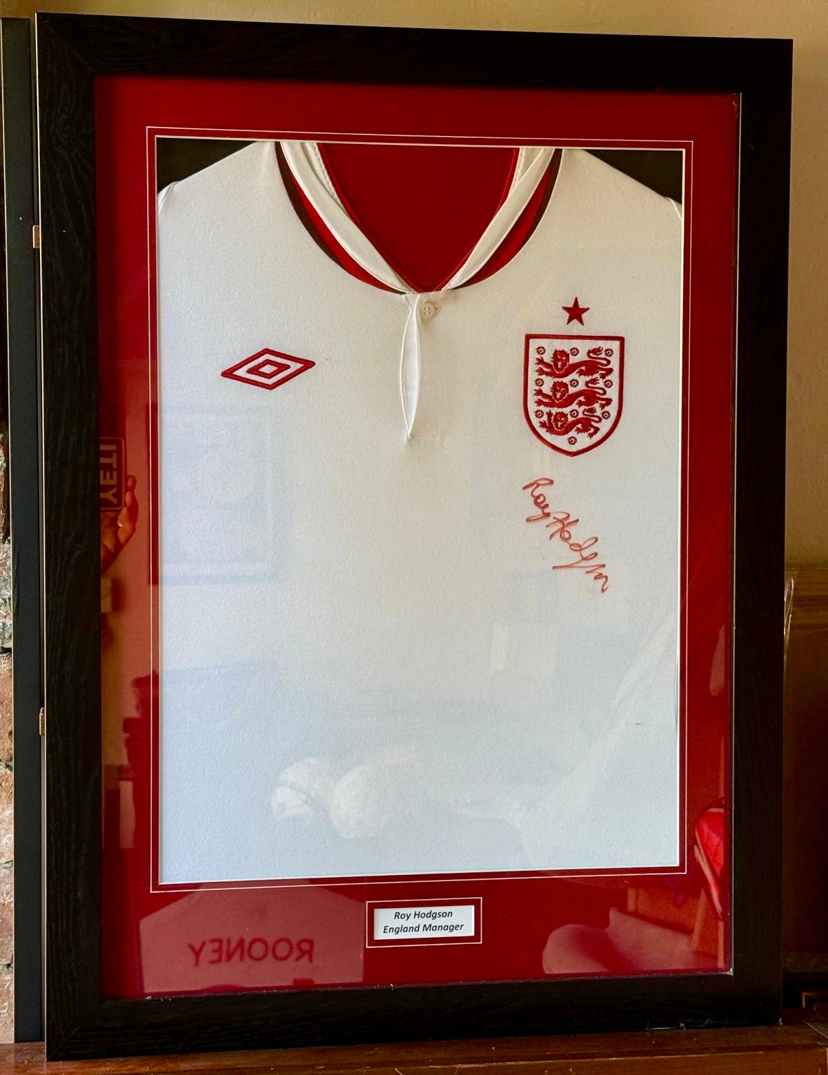 Signed Roy Hodgson England Shirt